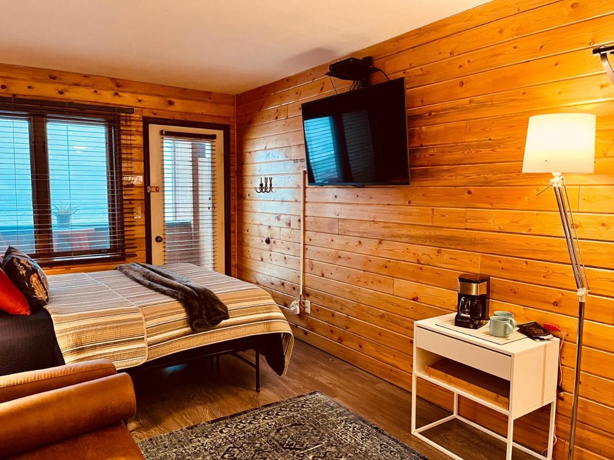 Doco Rocky Mountain Vacation Rental-Queen Suite With Resort Amenities Granby Exteriör bild